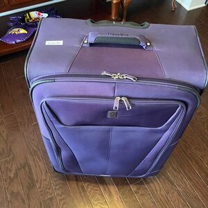 Travelpro Imperial Purple Maxlite 5 UNISEX Softside Expandable 29”Luggage